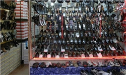 رئیس اتحادیه کفش دست‌دوز تهران در گفت‌وگو با فارس عنوان کرد فعالیت برندهای مافیایی کفش در ایران / واردات کفش ۲۵ درصد افزایش یافت