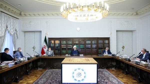 روحانی در جلسه برنامه‌ریزی برای تحقق شعار جهش تولید و تکمیل پروژه‌های کلان ملی: اگر در جهش تولید هم مانند کرونا متحد و یکپارچه عمل کنیم موفق خواهیم بود