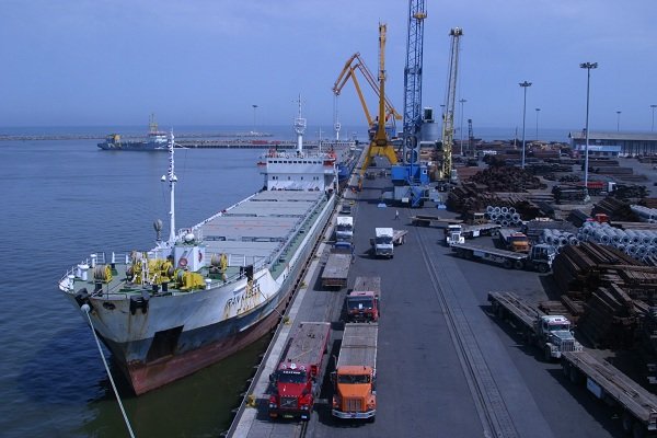 جزئیات تجارت خارجی ایران در ده ماهه/صادرات اندکی بهبود یافت