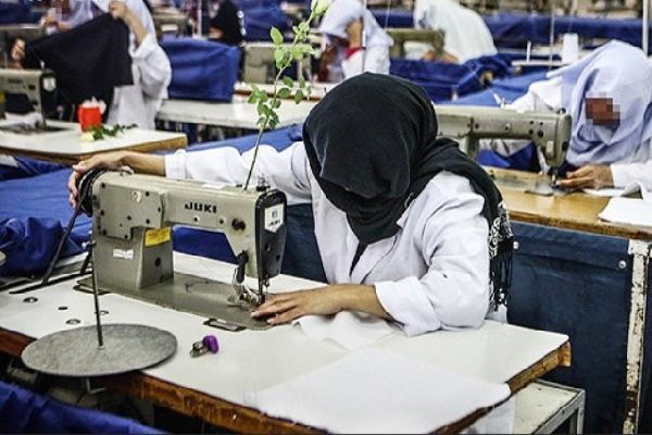 مرکز آمار ایران اعلام کرد: بهره‌وری کارکنان کارگاههای بازرگانی به ازای هر ساعت، ۸ هزار تومان