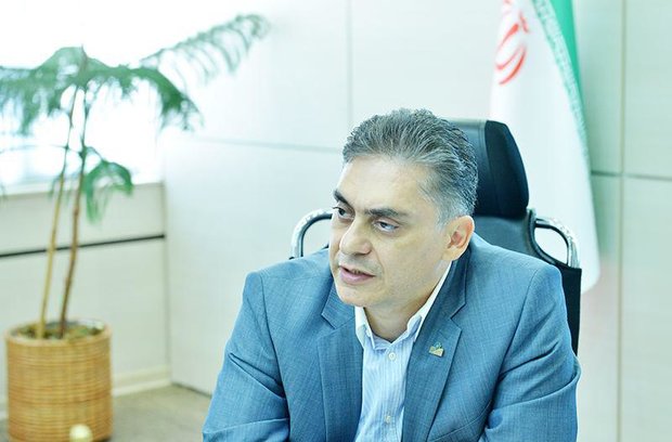 رئیس کنفدراسیون صادرات ایران؛ تصمیم‌گیری درباره صادرات در یک دستگاه متمرکز شود