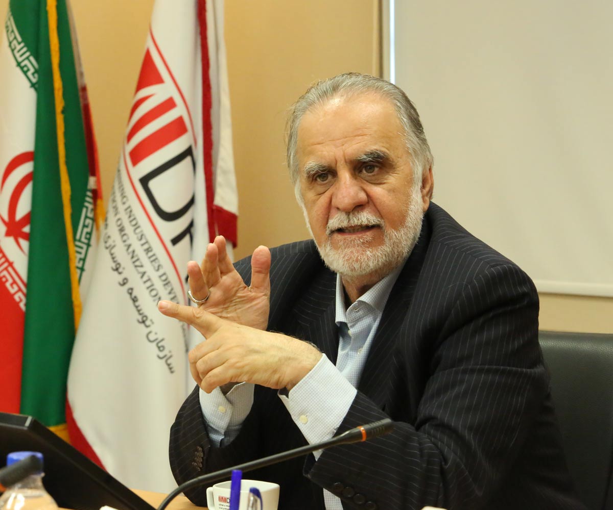 معاون وزیر صنعت، معدن و تجارت مطرح کرد: راه اندازی طرح‌های نیمه کاره معدنی،جایگاه فعلی ایران را ارتقا می‌دهد