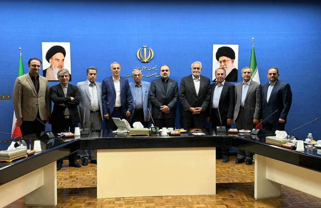 دیدار هیات مدیره خانه صمت ایران با سرپرست وزارت صنعت، معدن و تجارت