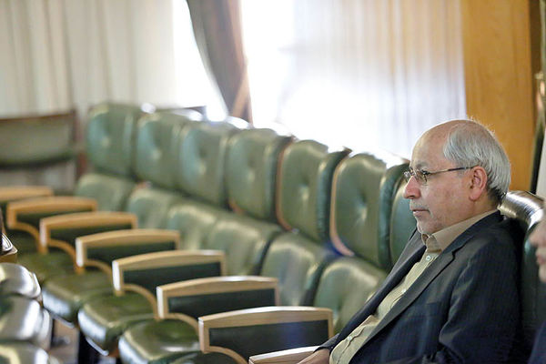 مسعود نیلی در گفت‌وگویی مفصل علل خروج از دولت را تشریح کرد /راز جدایی اقتصاددان از سیاستمدار