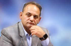 دولت روی سیاست گذاری و خصوصی سازی تمرکز کند