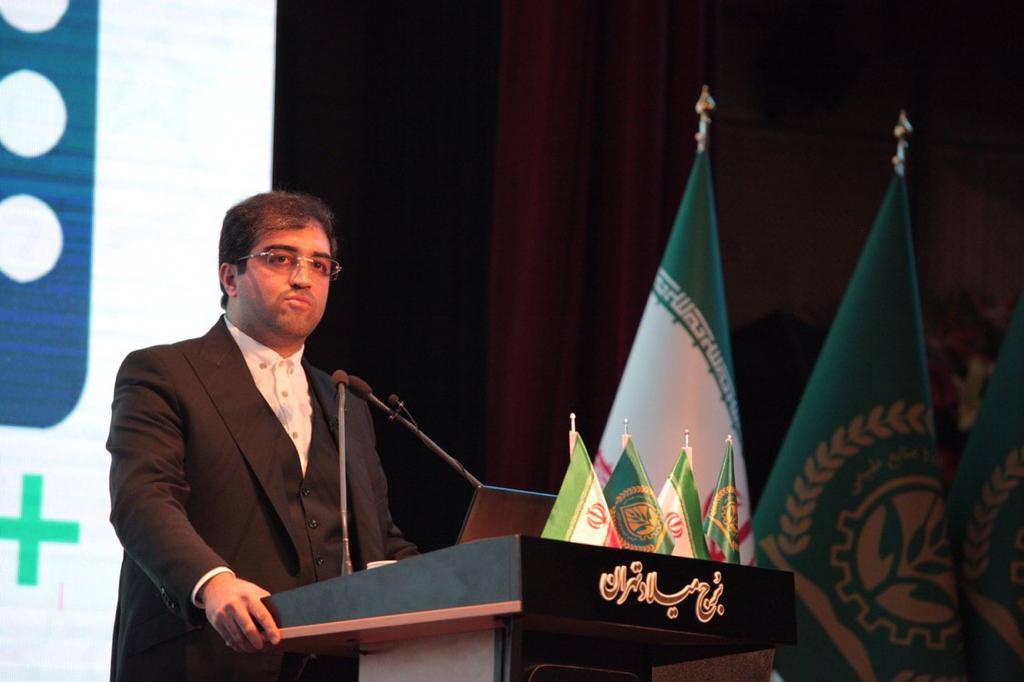 دبیر کل خانه صمت جوانان تهران در گفتگو با پارسینه انتقاد کرد؛ بی اعتمادی مدیران نسل اول انقلاب به جوانان دهه شصت و هفتادی!/ چالش مهم جمهوری اسلامی در گام دوم انقلاب چیست؟
