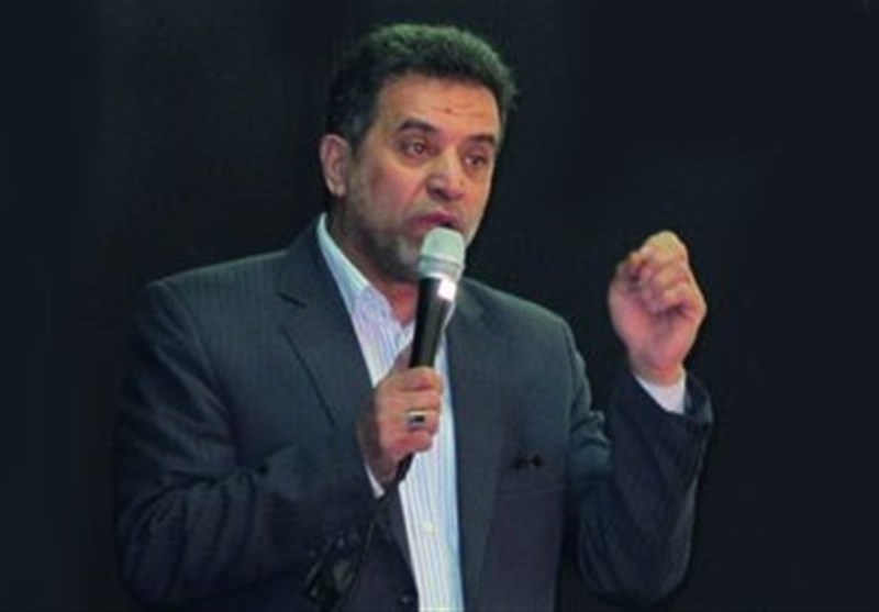 عضو هیات مدیره خانه صنعت، معدن و تجارت ایران:کشور غوطه ور در تورم و بی تدبیری مسئولین