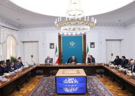 برای تأمین انرژی بخش صنعت برنامه داریم/ رفع مشکل نقدینگی تولیدی‌ها در دستور کار است