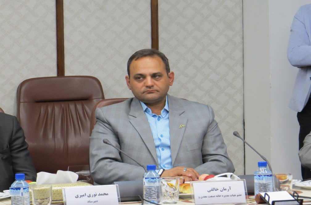 قائم مقام دبیرکل خانه صنعت، معدن و تجارت ایران :کمیته تحقیق و تفحص باید به شایعات در مورد خودروی داخلی پایان دهد