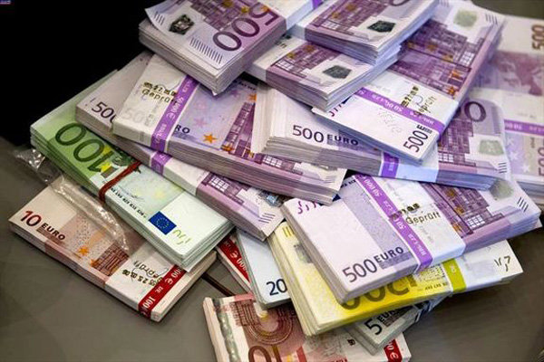 تا پایان روز دوم مهرماه رقم خورد؛ معامله ۲میلیارد و ۲۰۶ میلیون یورو در نیما/نرخ: ۱۰هزار و ۴۵۹ تومان
