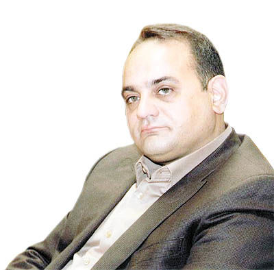 قائم مقام دبیرکل خانه صنعت، معدن و تجارت ایران: عضو هیئت مدیره خانه صنعت، معدن و تجارت: دولت برای ممانعت از ورود کالاهای غیر ضروری اطلاعات خود را بروز کند!