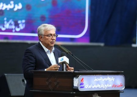منابع بانکی باید در خدمت تولید باشد