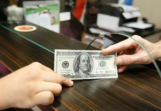 مروری بر مهمترین خبرهای اقتصادی امروز/ مراقب حباب دلار باشید