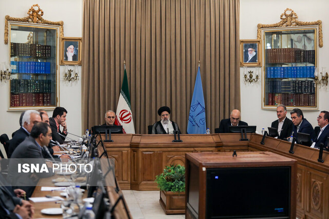 رئیس قوه قضاییه: برقراری عدالت مالیاتی در عمل، مهم‌ترین محور برنامه‌های سازمان مالیاتی باشد