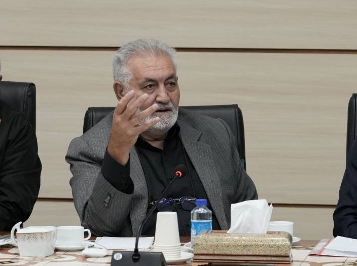 دولت به کمک واحدهای آسیب دیده بیاید/ راهکارهایی برای حفظ اشتغال کارگران در دوران پس از جنگ