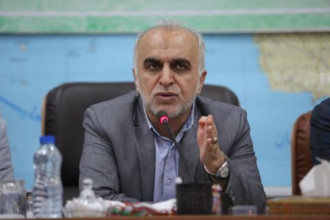 وزیر اقتصاد: سیاست‌های کلی اقتصاد مقاومتی باید کامل اجرایی شود