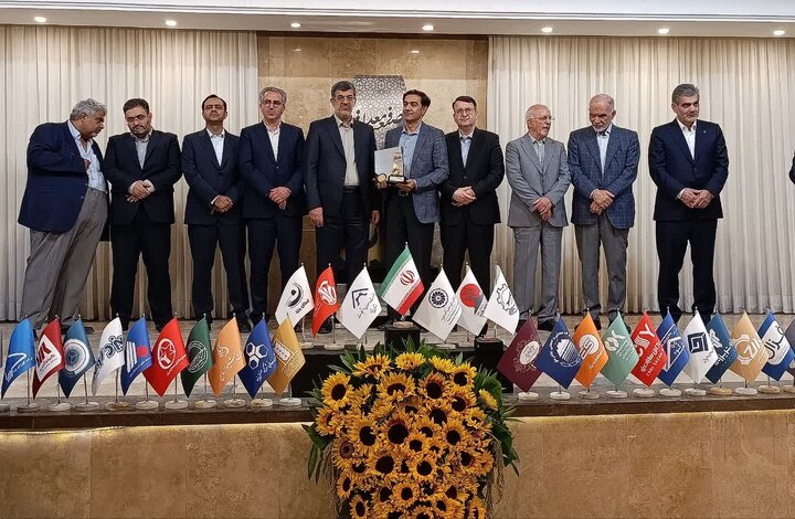 ستاد تسهیل و رفع موانع تولید کشور ضربهگیر مشکلات تولید است، نه مانعی در برابر بانکها