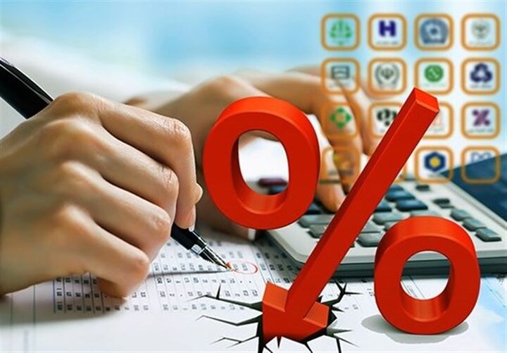 تصمیم سرنوشت‌ساز دولت برای ارز ۴۲۰۰/ موافقان و مخالفان چه می‌گویند؟