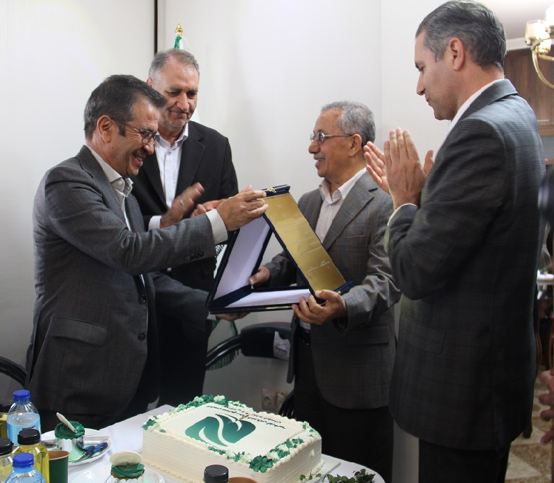 رئیس جدید انجمن تولیدکنندگان آرایشی، بهداشتی و شوینده معرفی شد