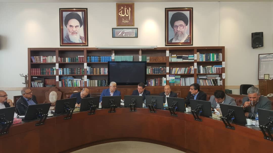 وزیر صنعت، معدن و تجارت در فراکسیون مستقلین ولایی مجلس اعلام کرد : آغاز نهضت تولید کالای ساخت ایران