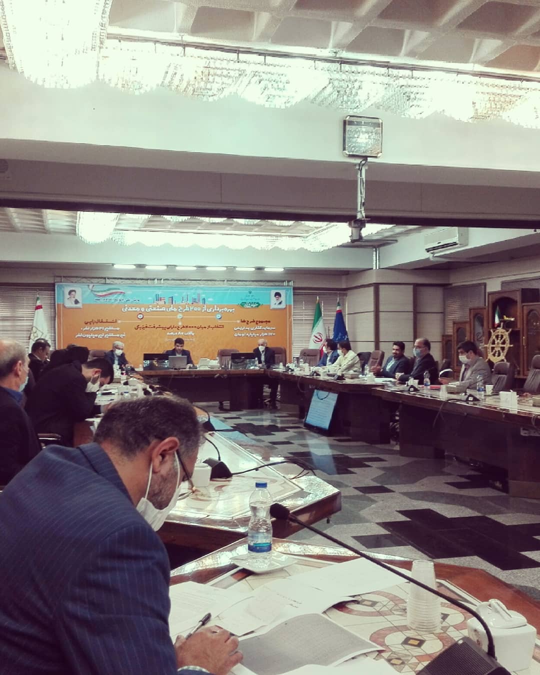 دبیر ستاد تسهیل و رفع موانع تولید کشور اعلام کرد: تسریع در رفع مشکل معوقات بانکی واحدهای تولیدی با حذف سود و جریمه غیرقانونی/ پیشنهاد تشکیل هیات کارشناسی در دستور کار ستاد تسهیل