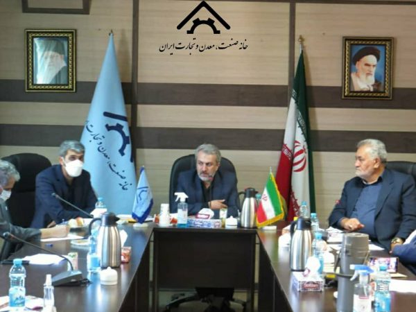 وزیر پیشنهادی صنعت برای حل مشکلات صنایع و واحدهای تولیدی برنامه دارد وزیر پیشنهادی صنعت برای حل مشکلات صنایع و واحدهای تولیدی برنامه دارد