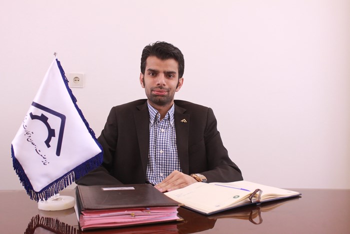 دبیر  خانه صنعت، معدن و تجارت کرمان،مطرح کرد: توسعه اقتصادی و صنعتی بر مدار همدلی و هم افزایی