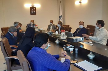 در جلسه کمیته تحلیل آمار واردات و صادرات استان اصفهان مطرح شد: تلاش برای دوطرفه سازی صادرات و واردات