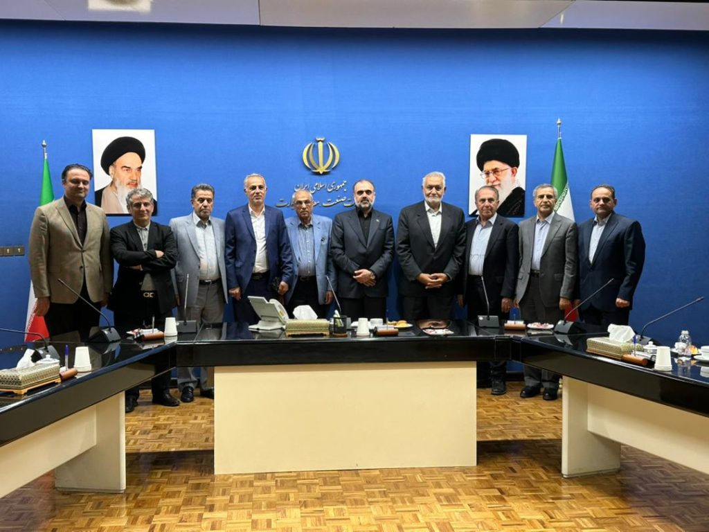 دیدار هیات مدیره خانه صمت ایران با سرپرست وزارت صنعت، معدن و تجارت