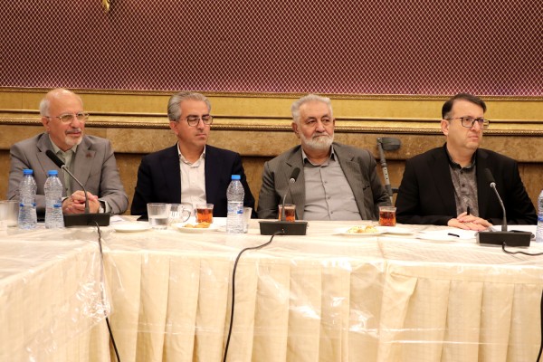 مطالبات صنعتگران یزد روی میز ستاد تسهیل کشور/ کلانتر خواستار تصمیم‌های ملی برای رفع موانع تولید شد