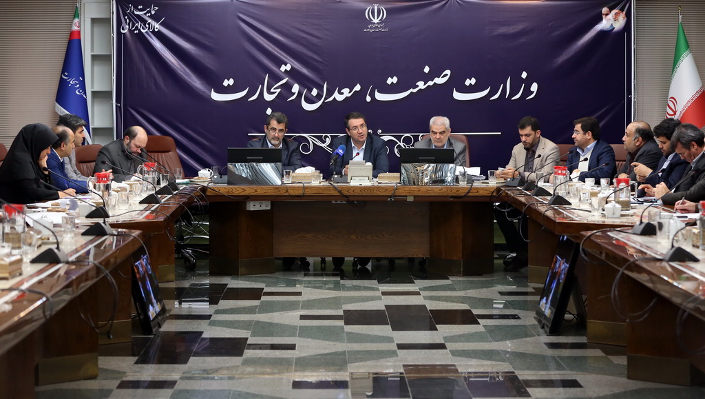 رحمانی اعلام کرد: اجرایی شدن بیش از ۵۰ درصد از مصوبات کارگروه رفع موانع تولید