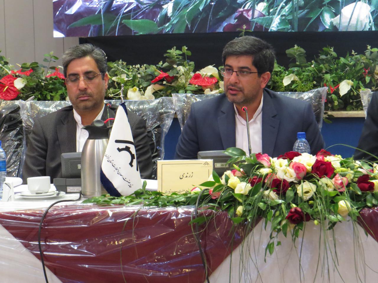 معاون وزیر صمت: خانه های صنعت بهترین ساختار کمکی را به بخش صنعت دارد .