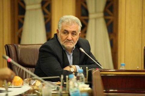 کارگران با مشکلات بهداشت، درمان و مسکن مواجه هستند