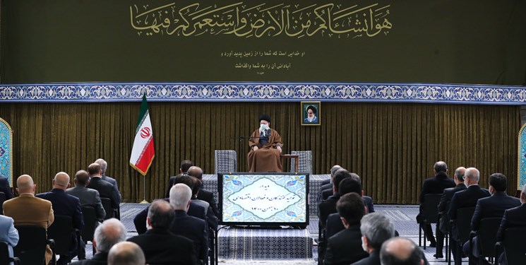 نشست مقام رهبری با تولیدکنندگان